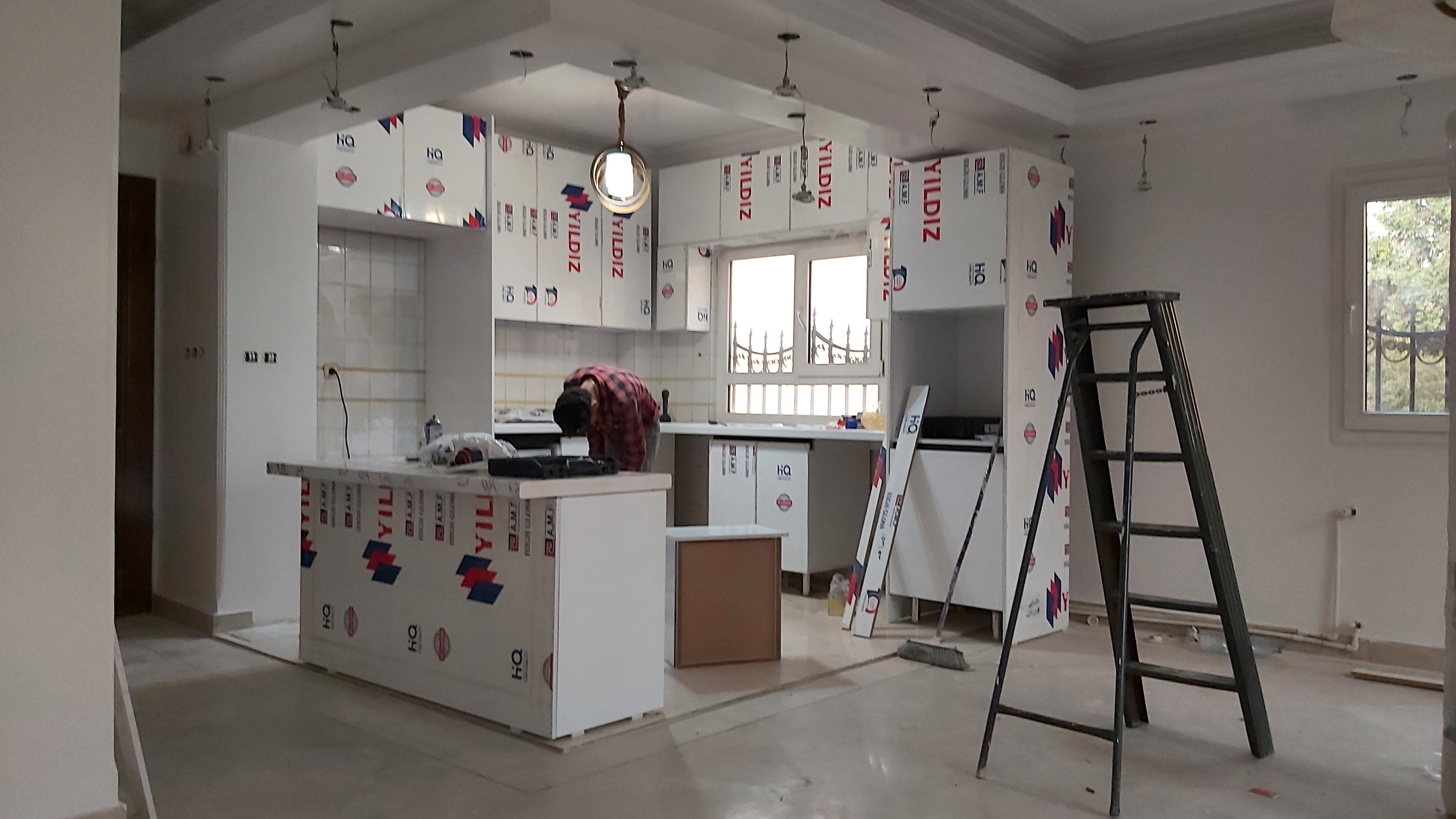 طراحی و ساخت و تعمیر کابینت و کمد شرف