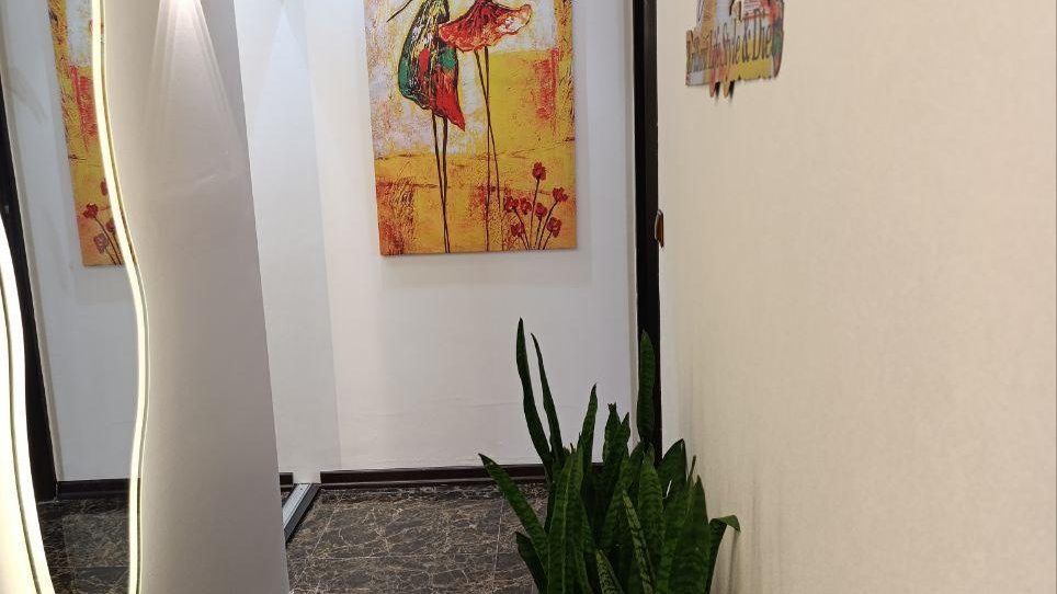 دکترالهام وجدی