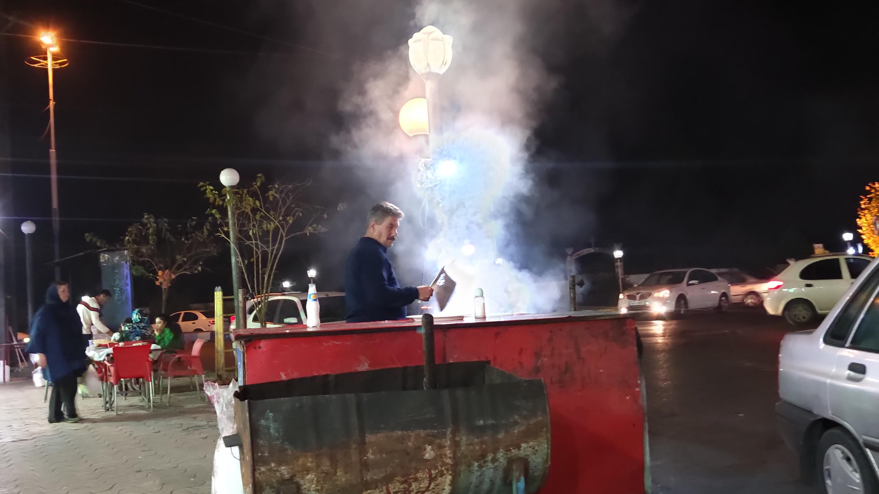 کباب سرای حاج بابا