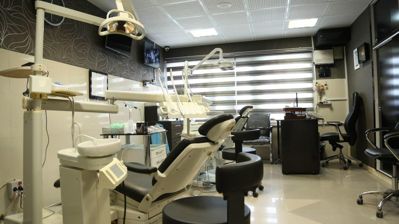 مطب دندانپزشکی دکتر شهروز غفوری نیا
