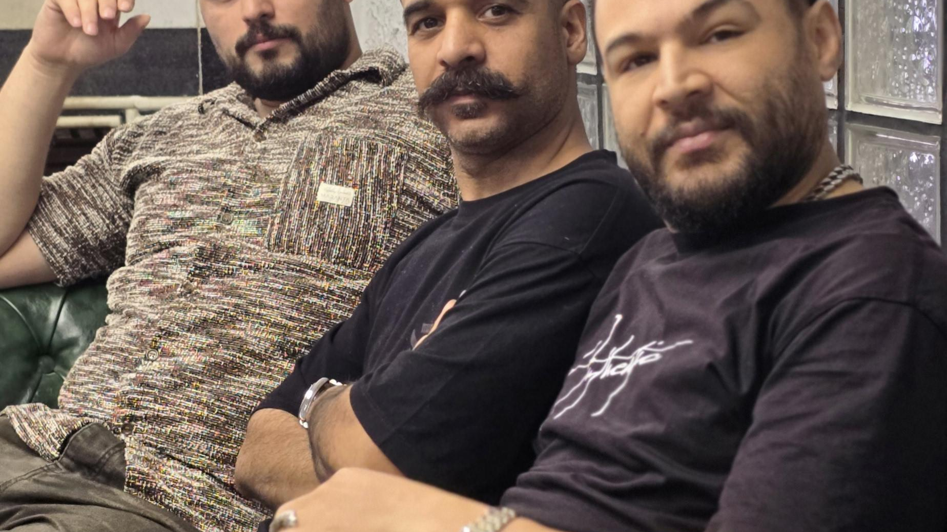 سالن ارایشگاه مردانه اچ ام