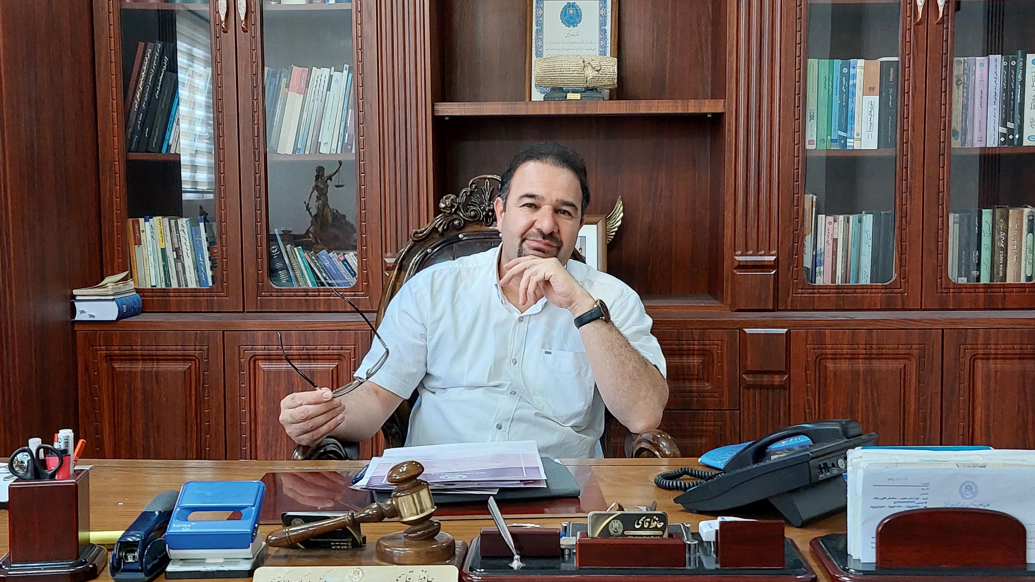دفتر وکالت حافظ قاسمی (وکیل پایه یک دادگستری و مدرس دانشگاه)