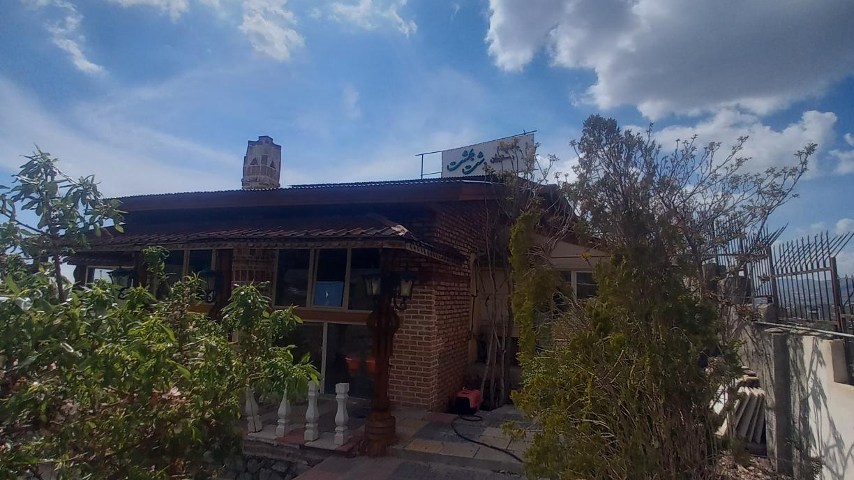 کافه باغ رستوران دشت بهشت