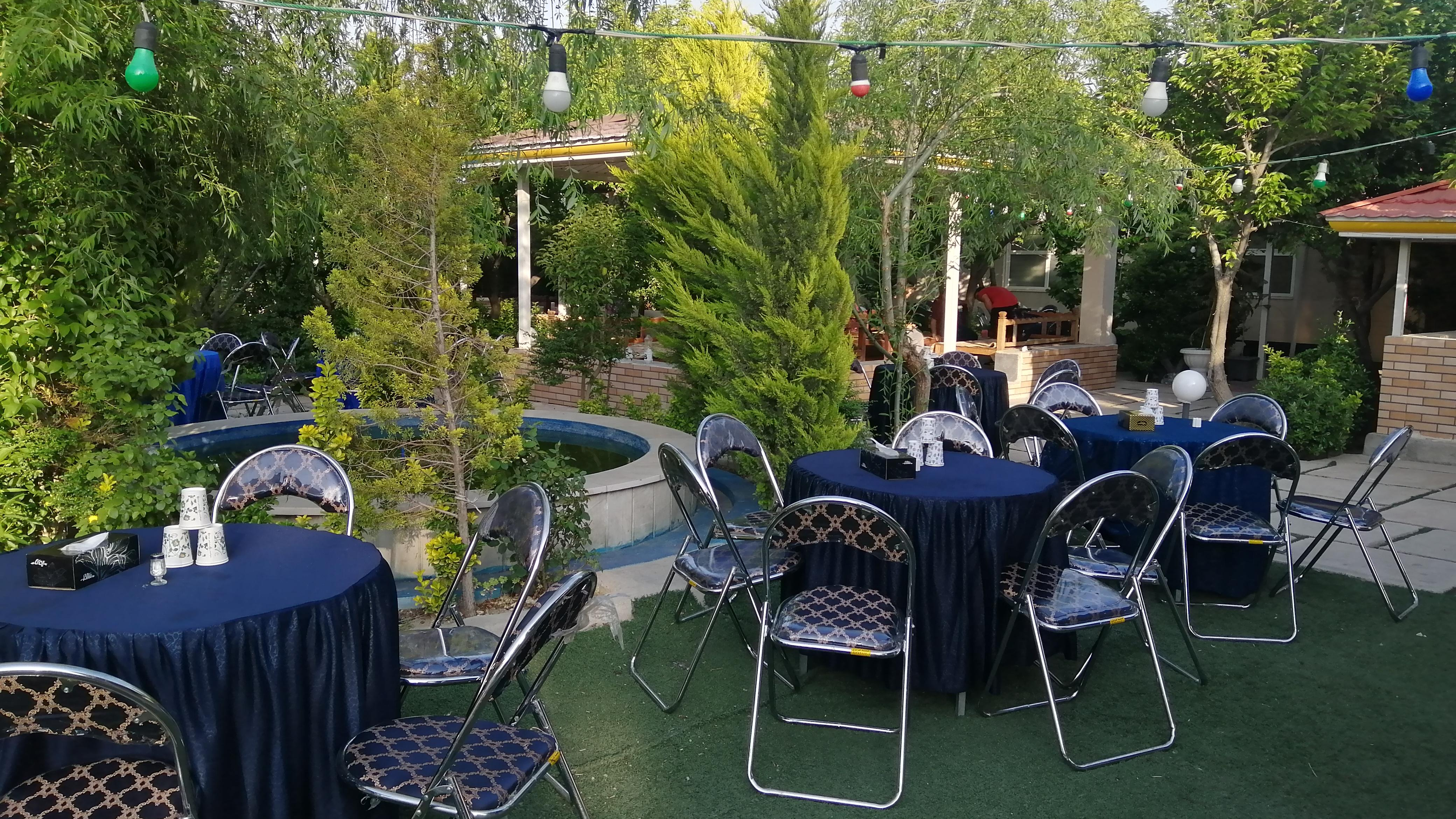 باغ رستوران ستاره شب