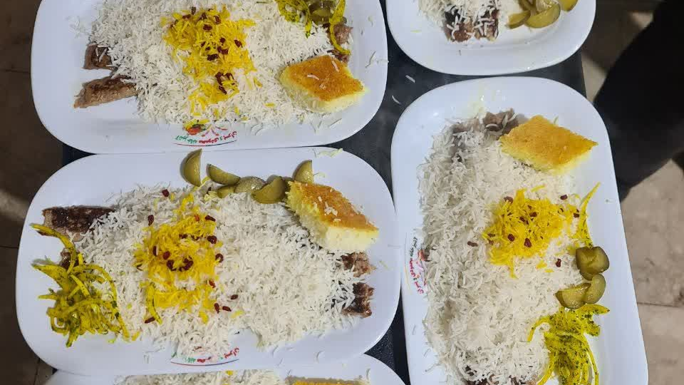 آشپزخانه محمودی و پسران