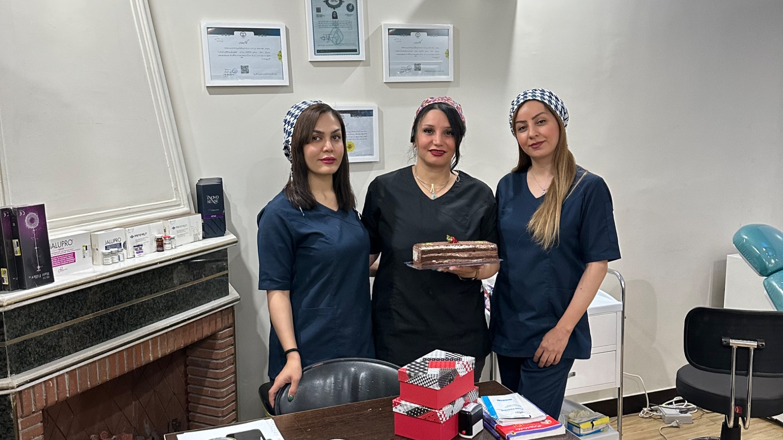 مرکز لیزر و کلینیک زیبایی پریفا