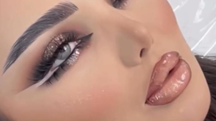 سالن زیبایی مه آرا