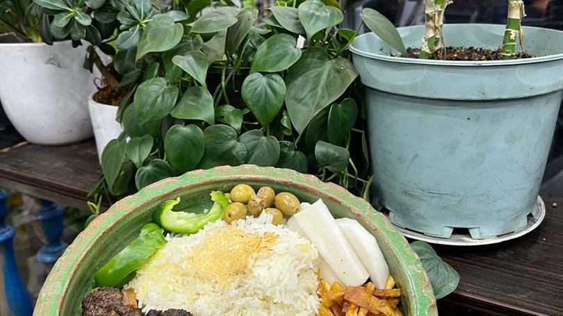 رستوران توسینی (غذای گیلانی)