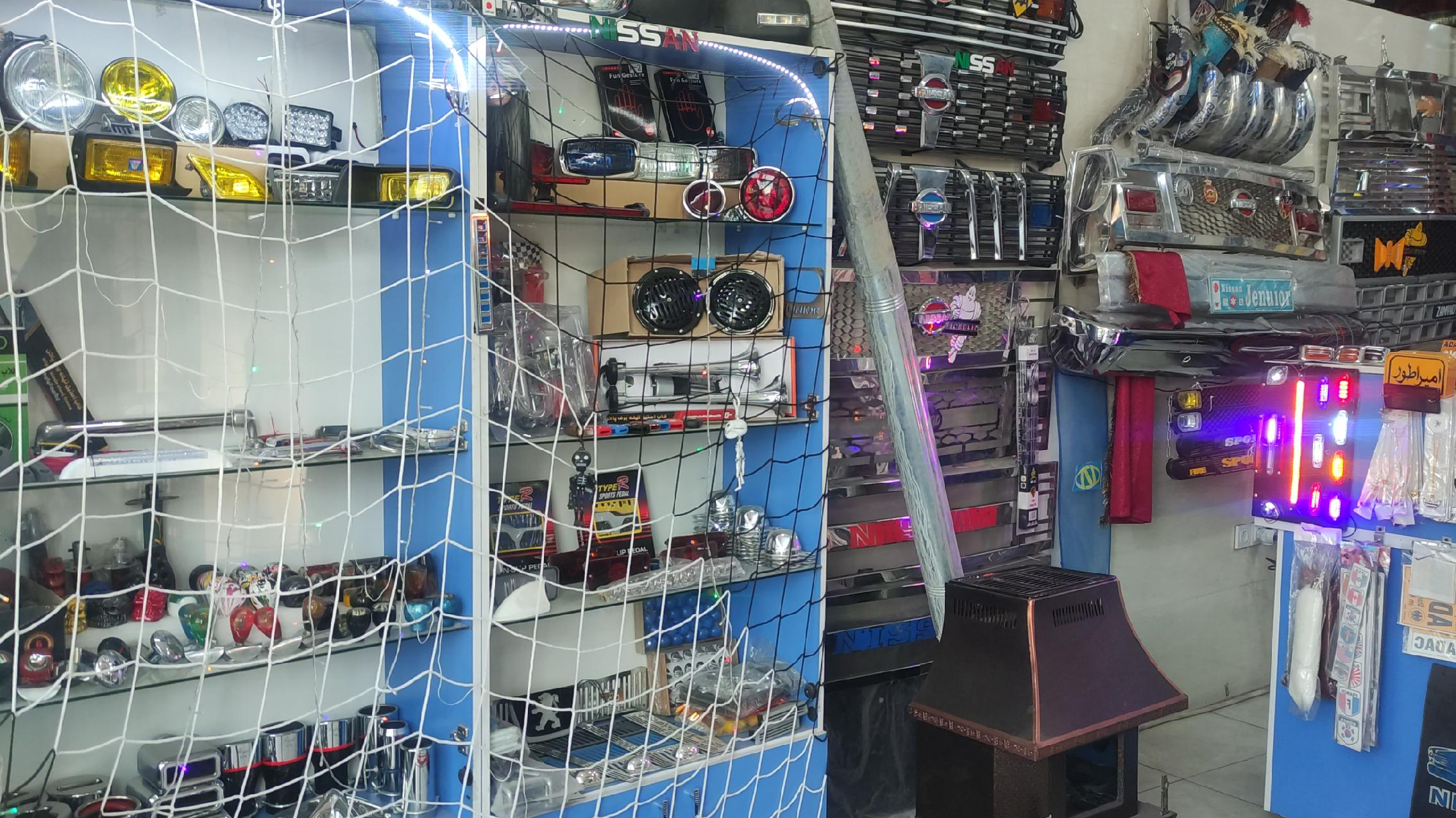 لوکس 1001(لوکس نیسان)