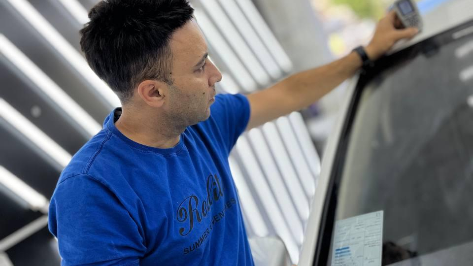 کارشناسی و تشخیص رنگ خودرو خلعتبری