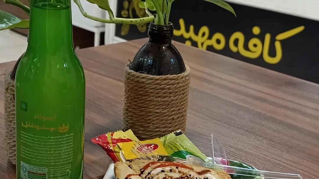 کافه بستنی مهبد