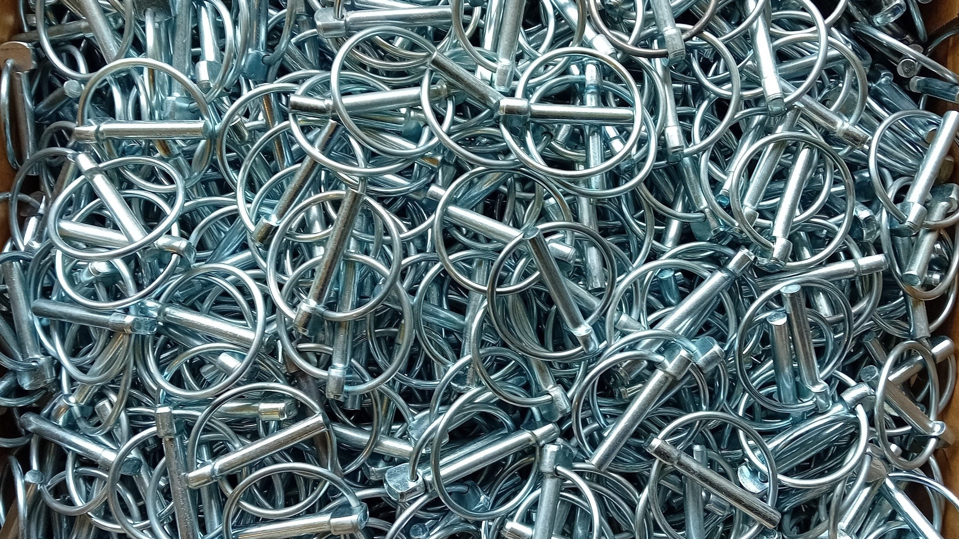 فروشگاه لوازم یدکی تراکتور و روتیواتور فرزین