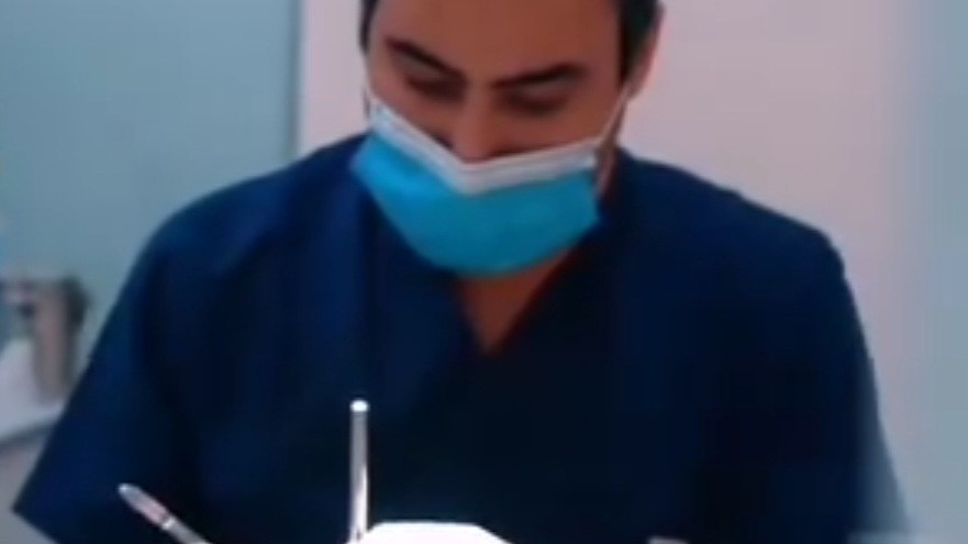 دندانپزشکی دکتر علی منتظمی (بیمه نداریم)