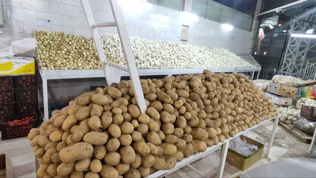 بازارچه میوه و تره بار چهارفصل