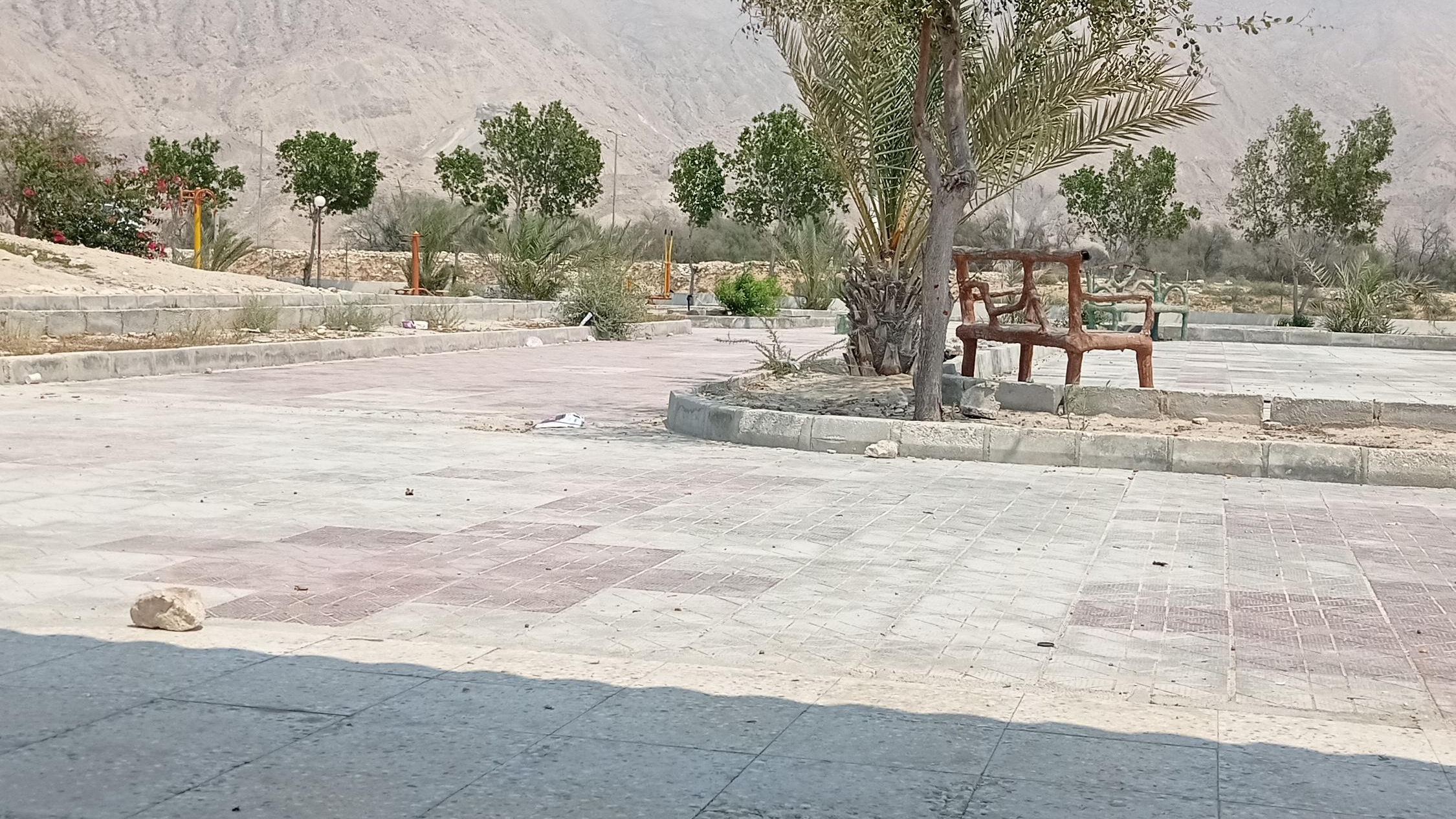 پارک ساحلی مقام
