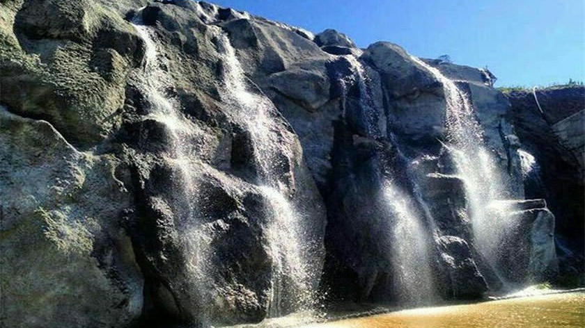 بام ملایر