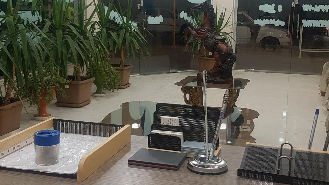 آژانس‌ املاک‌ کنز