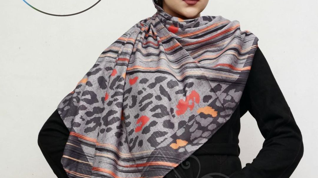 شال و روسری مقدم