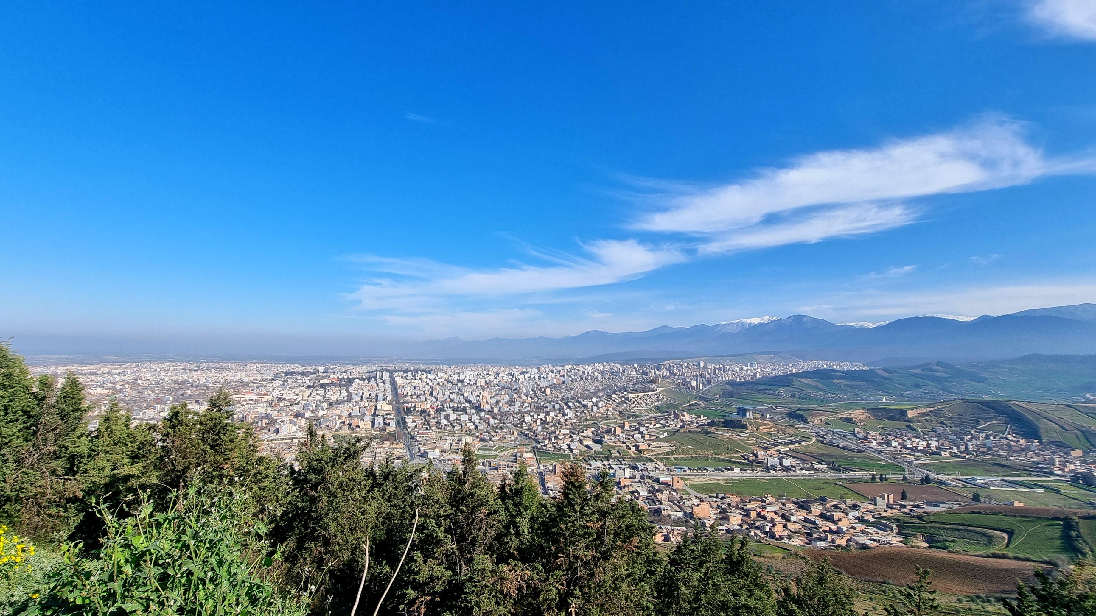 تفرجگاه هزار پیچ