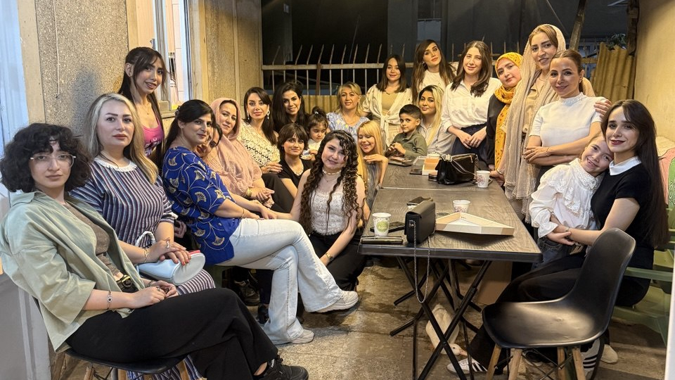 آموزشگاه نقاشی، خطاطی و سفال میکا