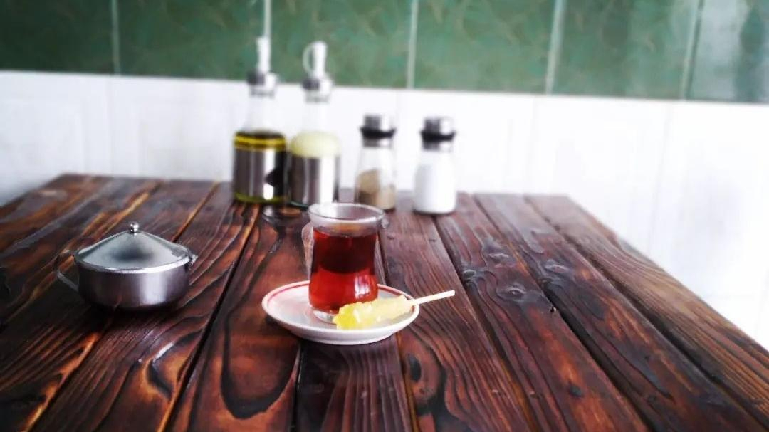 تهیه غذای محمد گیلانی