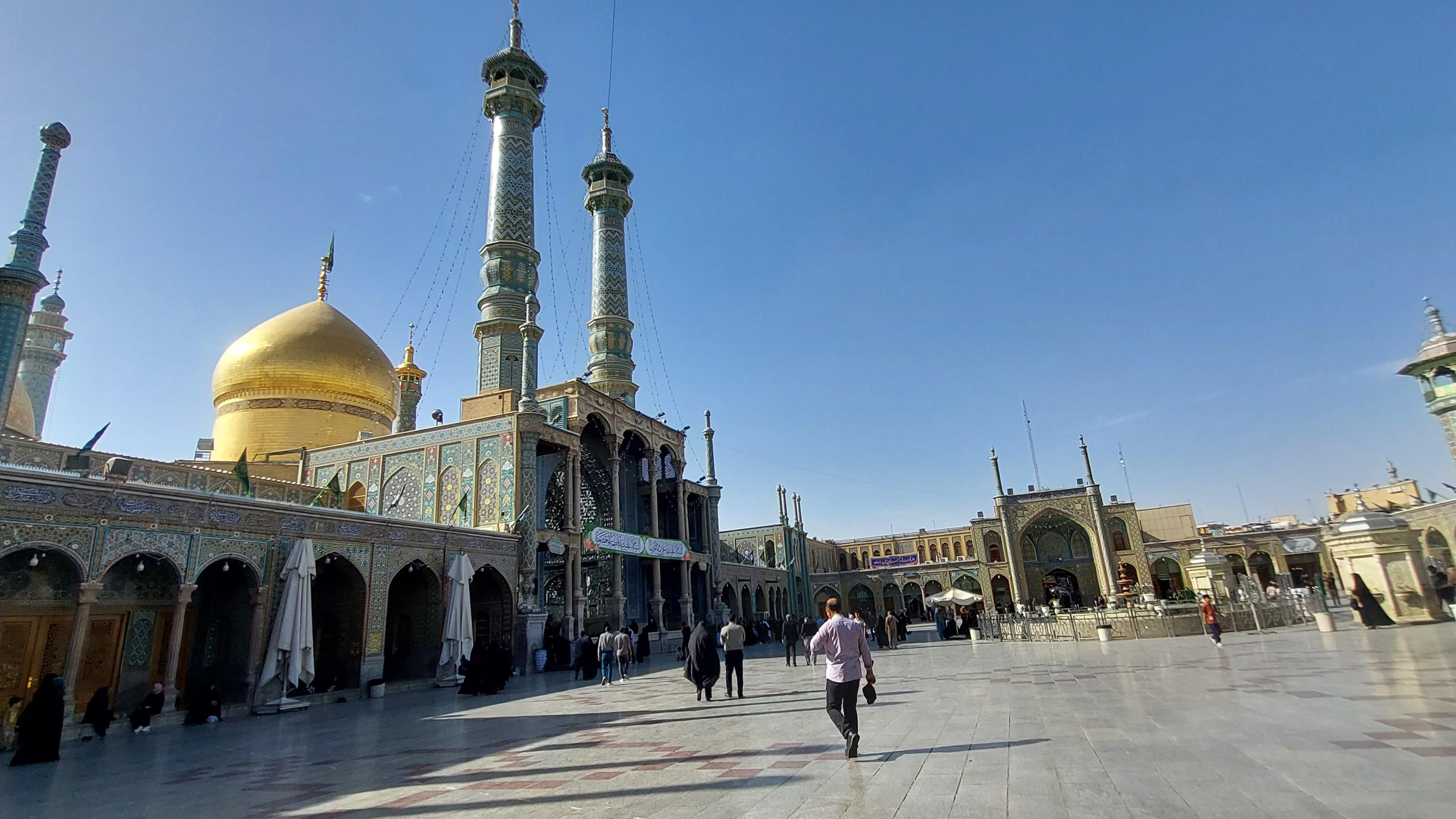 حرم مطهر حضرت فاطمه معصومه (س)