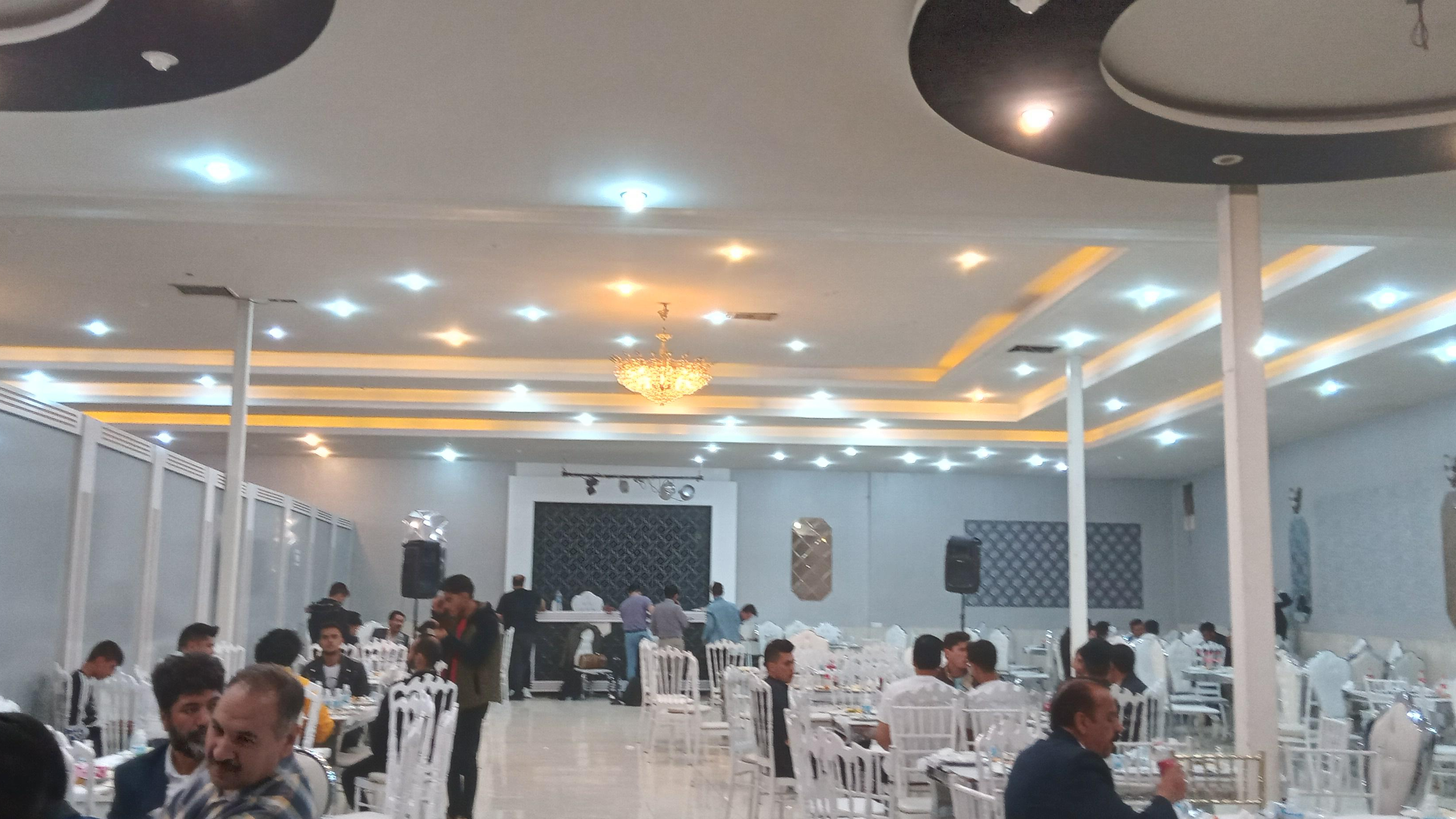 باغ تالار امامی