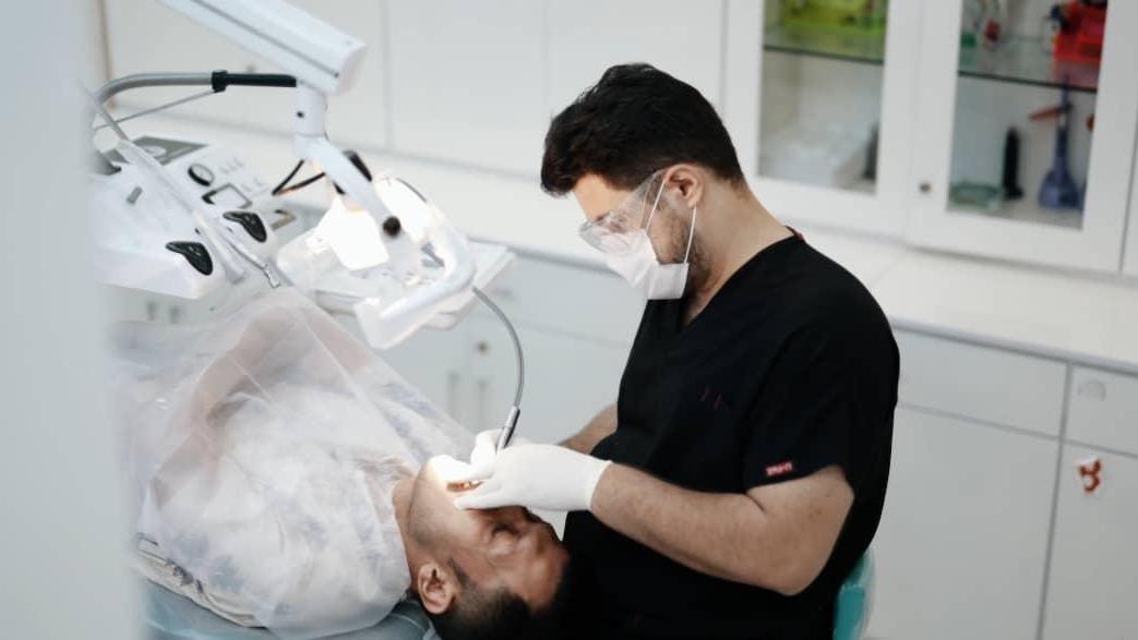 درمانگاه دندانپزشکی شفا