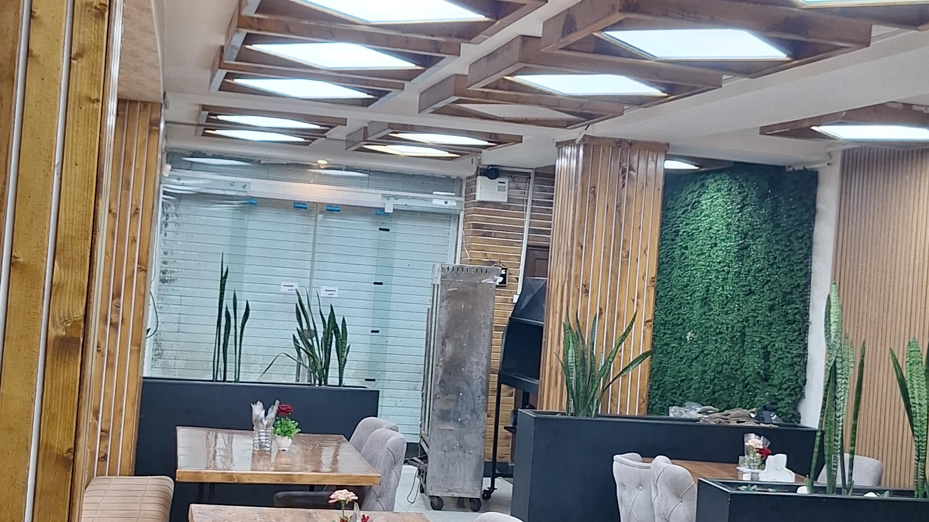 خدمات کامپیوتری و لوازم جانبی موبایل و کامپیوتر ماتریکس