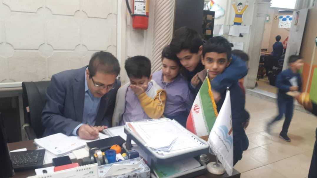 دبستان نیک اندیشان