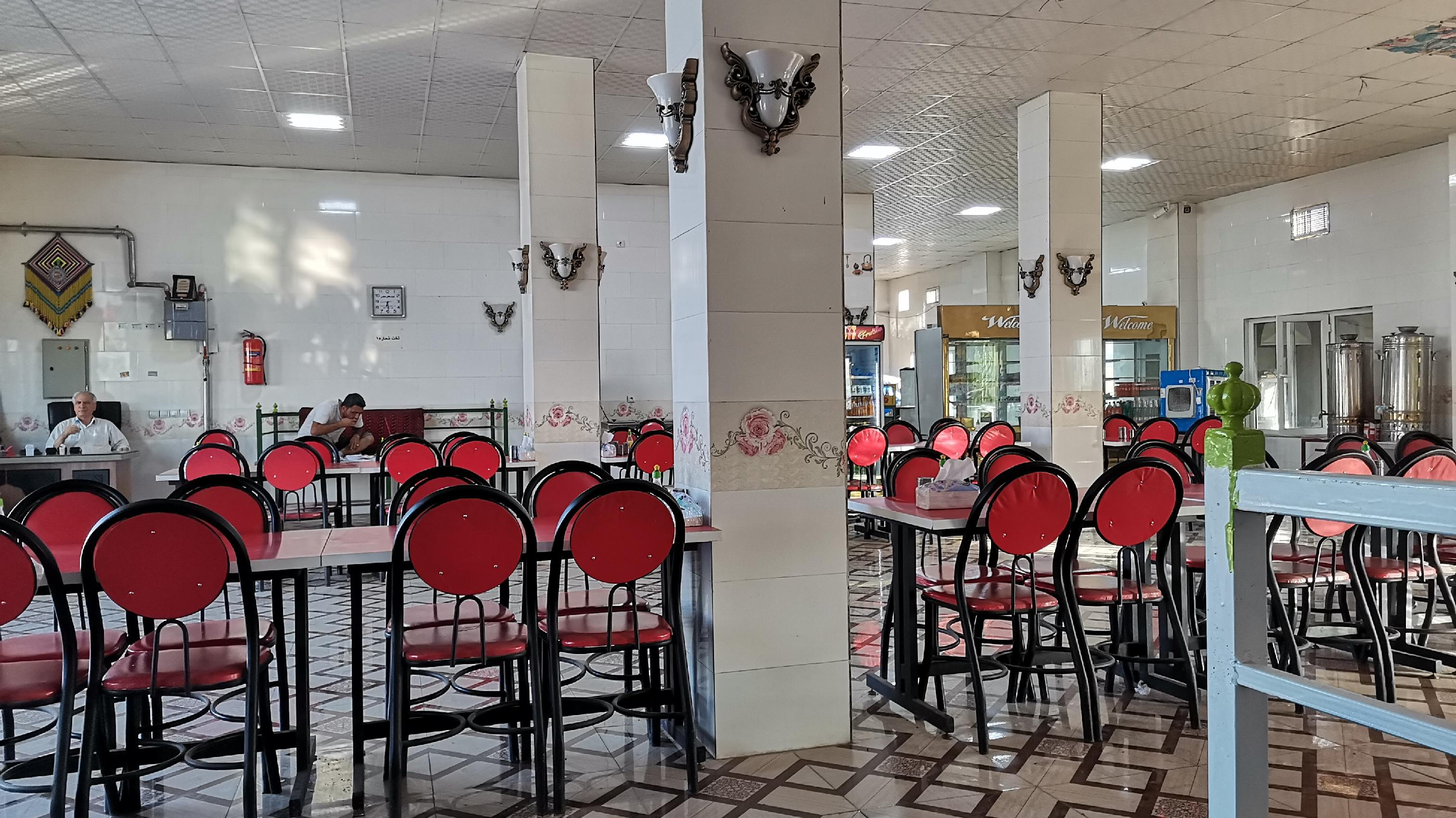 رستوران تک ستاره هشترود