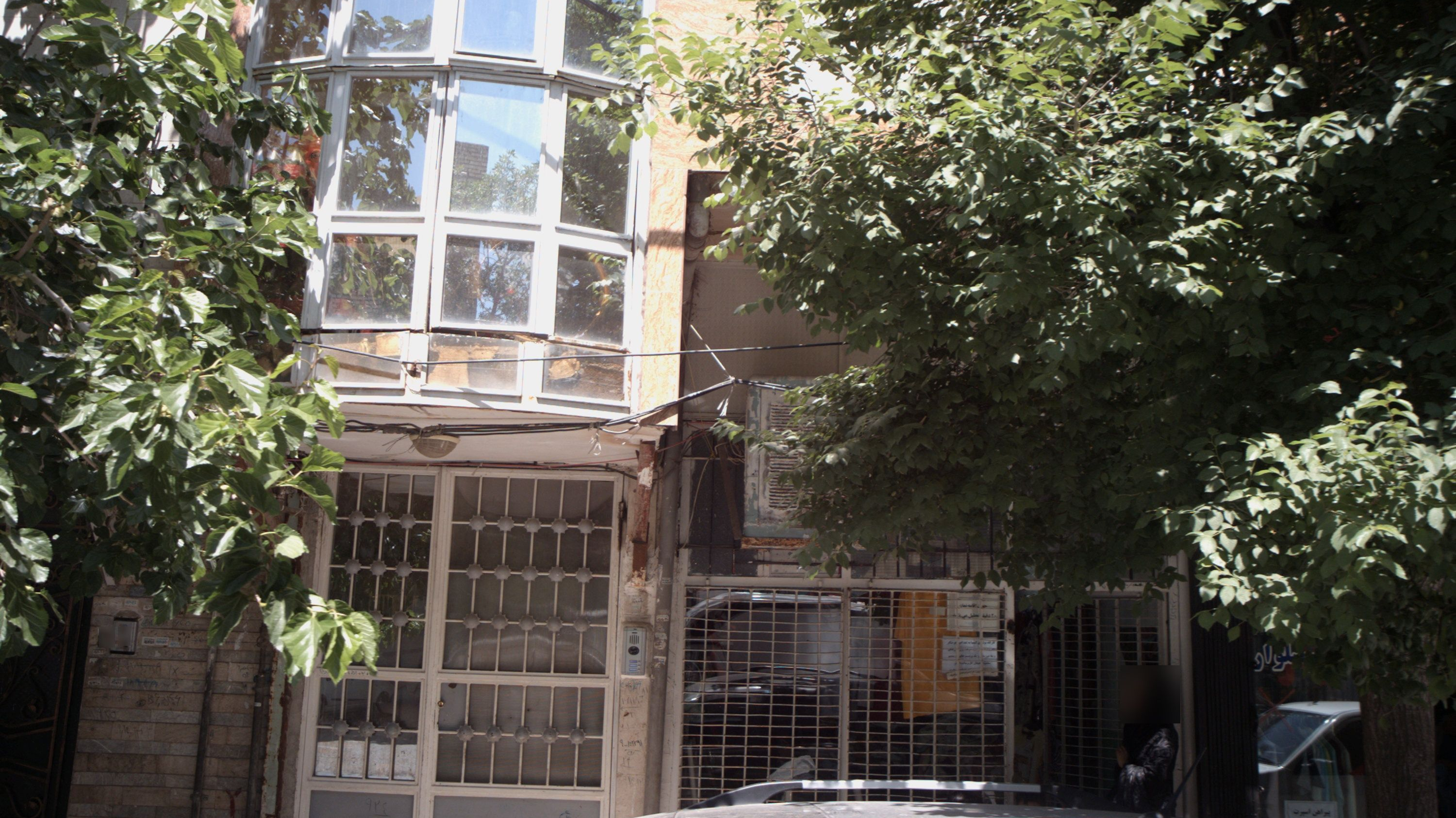 فروشگاه پوشاک