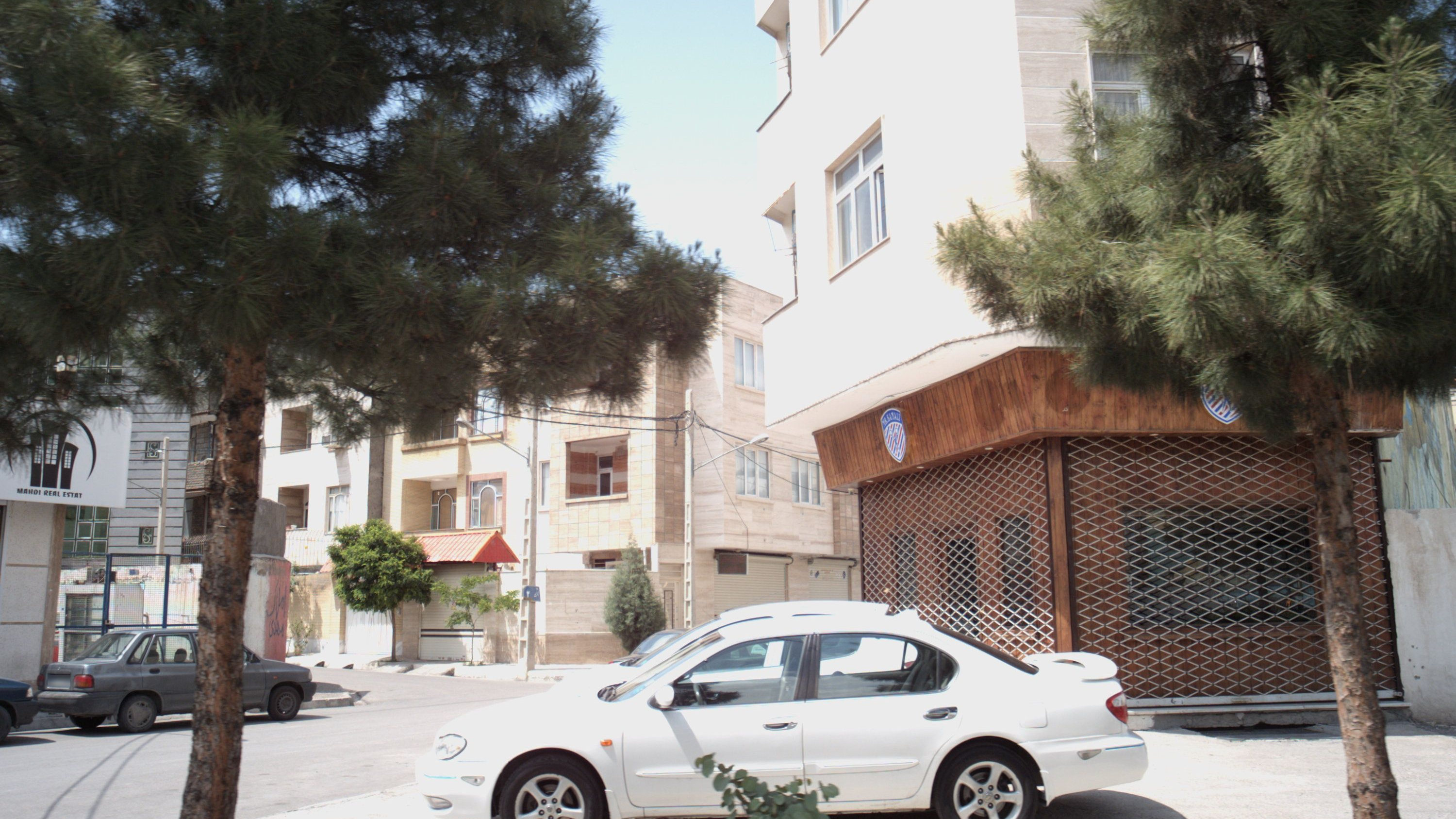آرایشگاه مردانه مستر کمالی