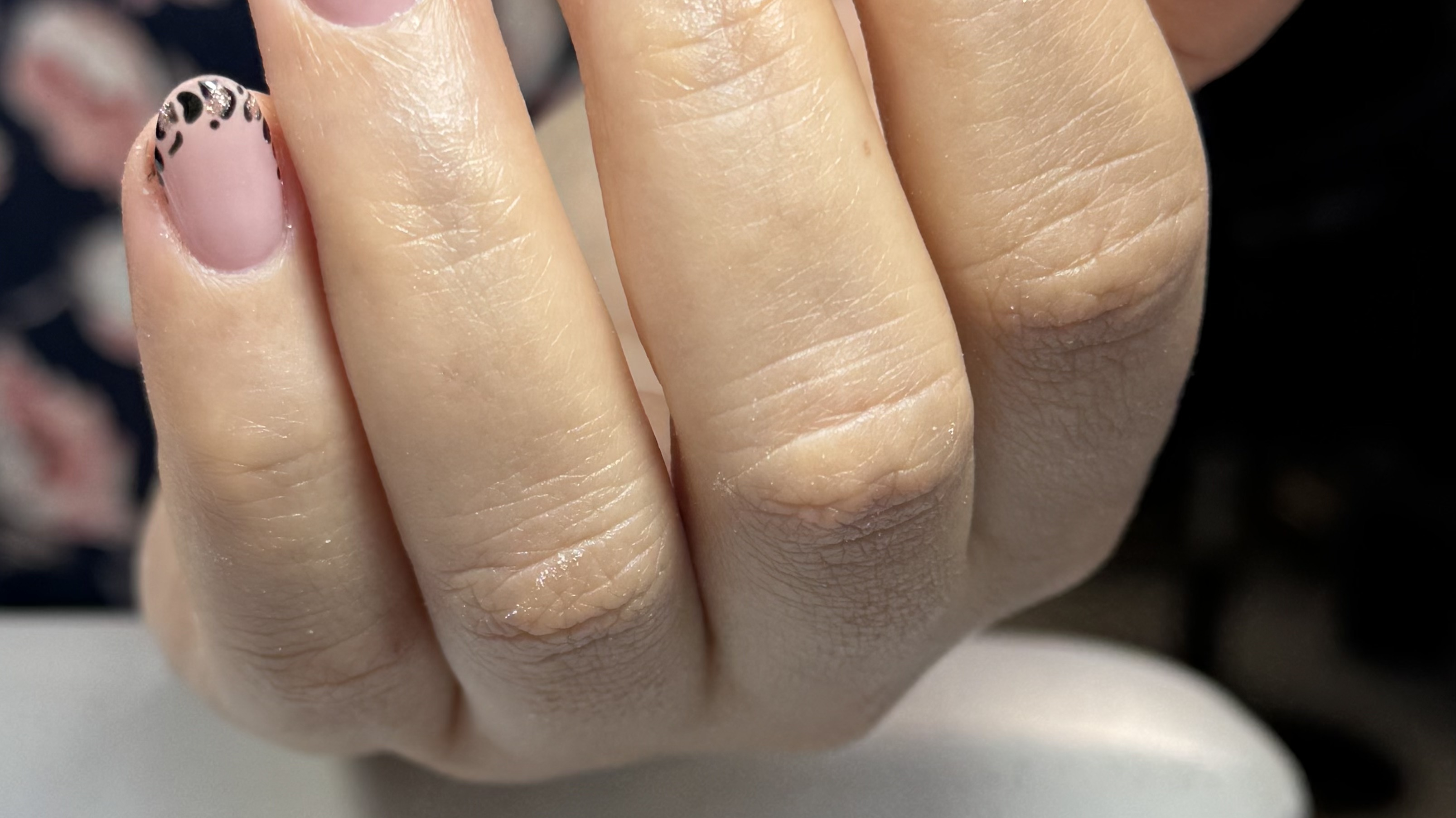 سالن تخصصی ناخن زهرا