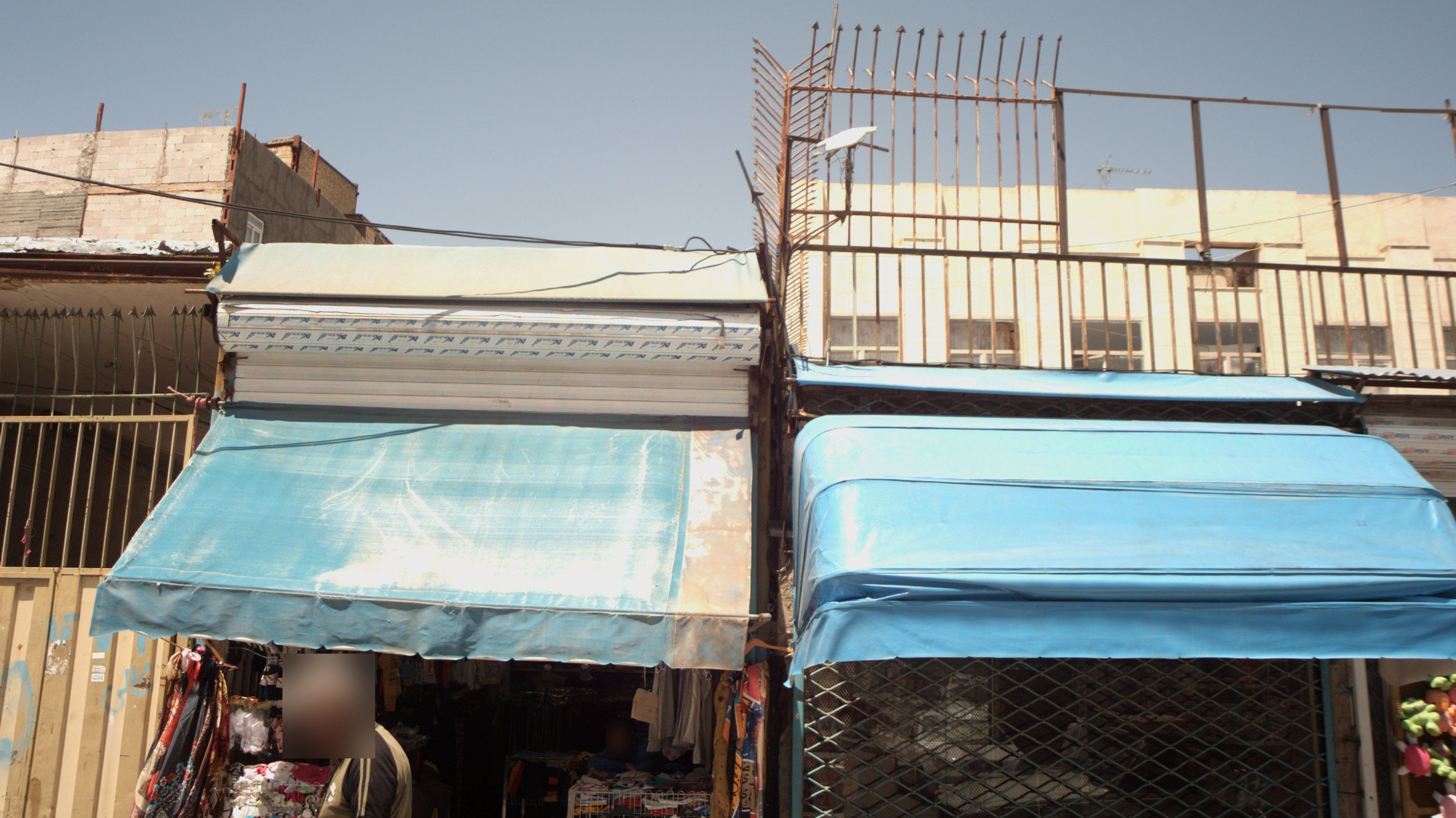 فروشگاه پوشاک