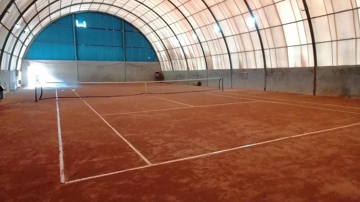 باشگاه تنیس سران