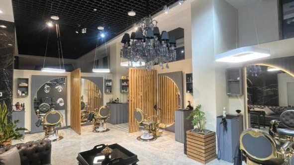 آرایشگاه مردانه میثم
