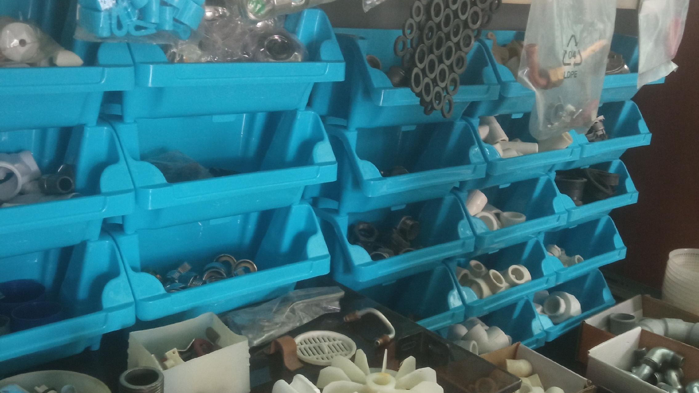 تاسیسات پمپ آب محمودی