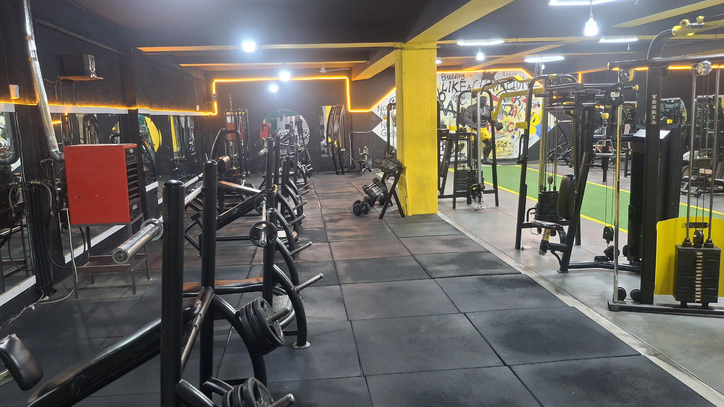 باشگاه علیرضا فیزیک