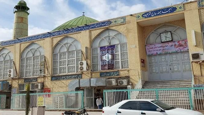 پاساژ حاج شریف  کفش پادینا
