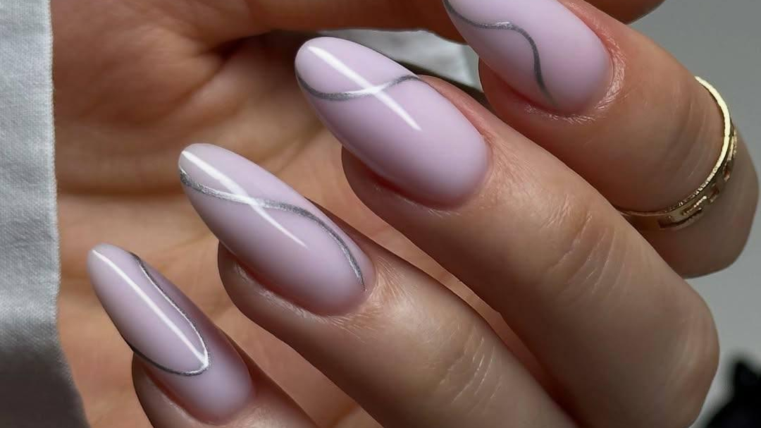 کلینیک ناخن و مژه آذیمیس