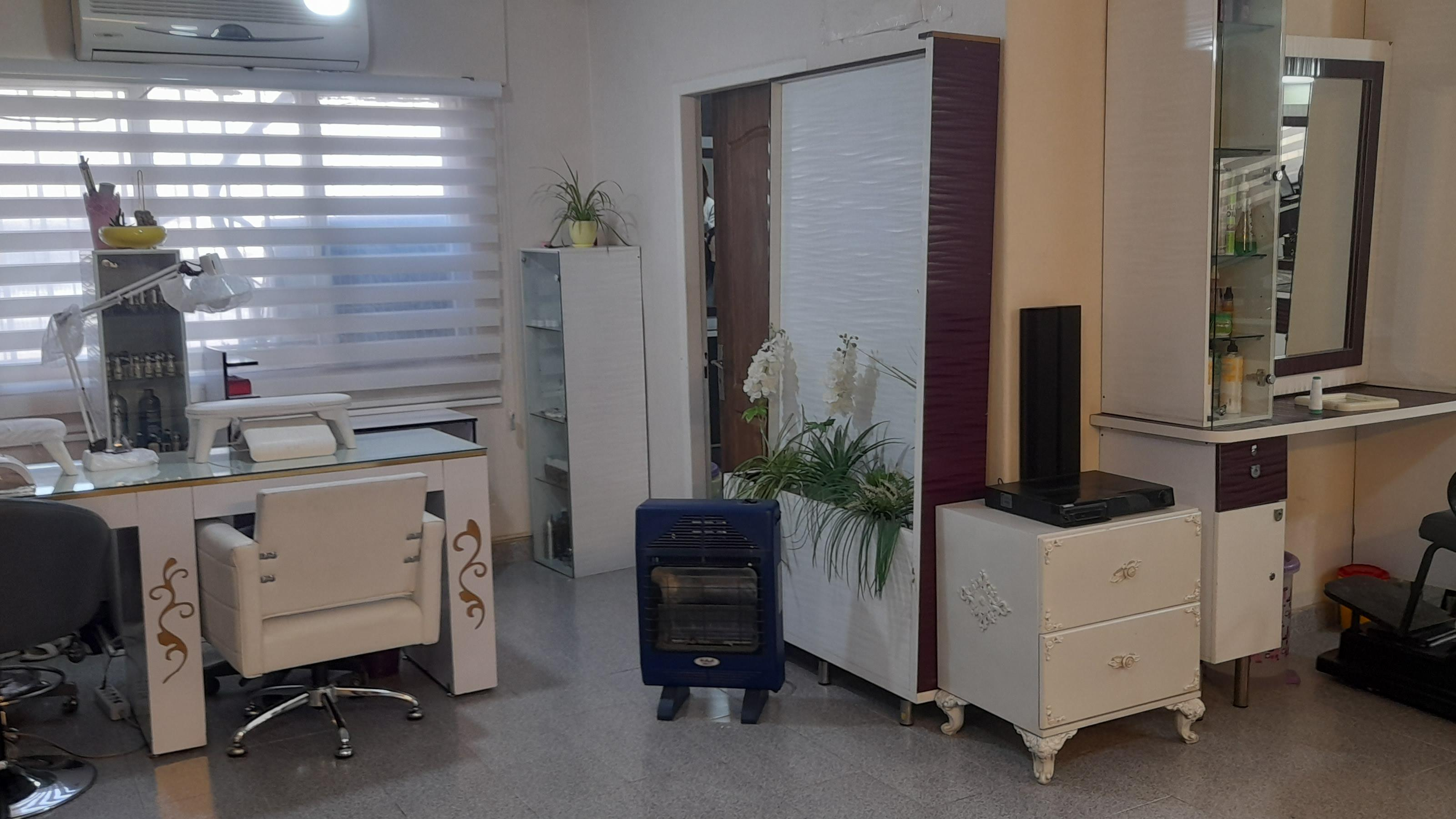 آموزشگاه وآرایشگاه پانیذ