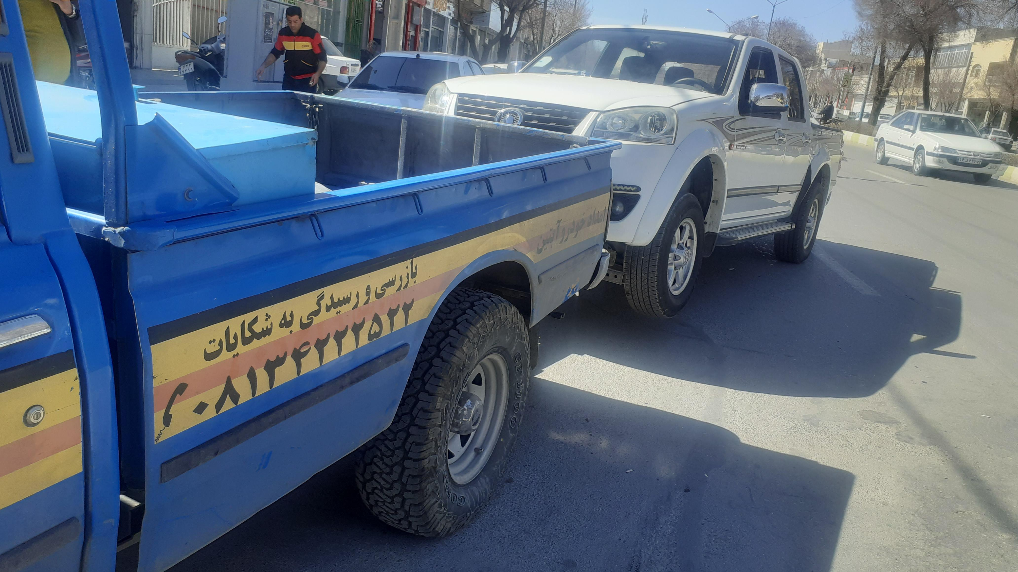 امدادخودرو و یدک کش وتعمیرگاه سیارشهرضا