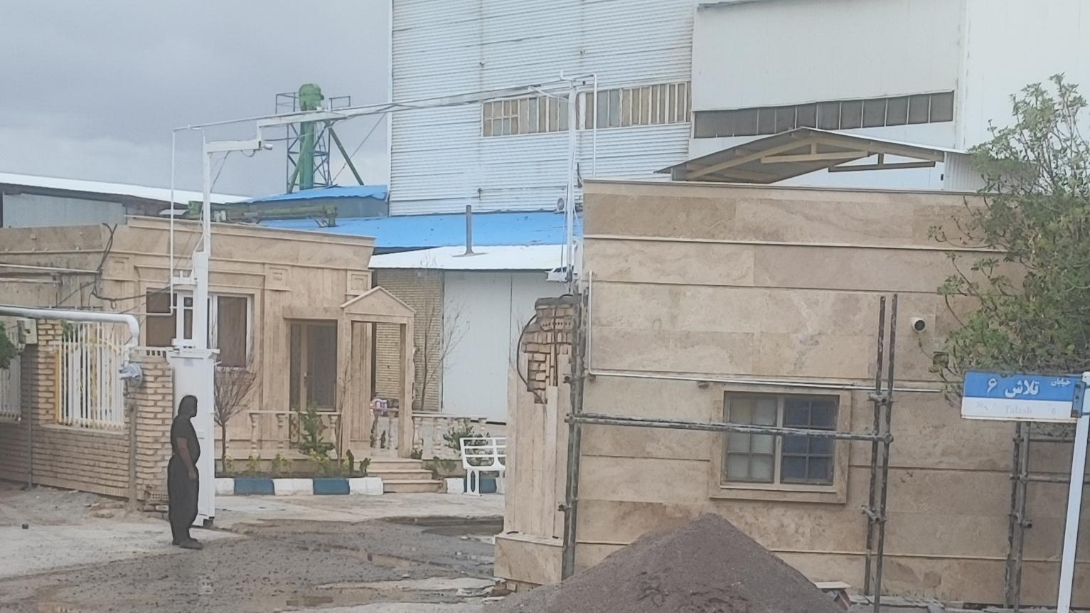 خوراک دام اقبال