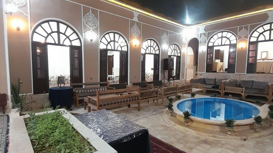 عمارت کاچار