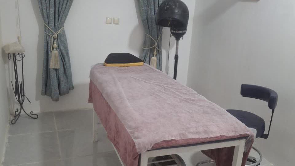 مرکزتخصصی ماساژ پنجه طلایی