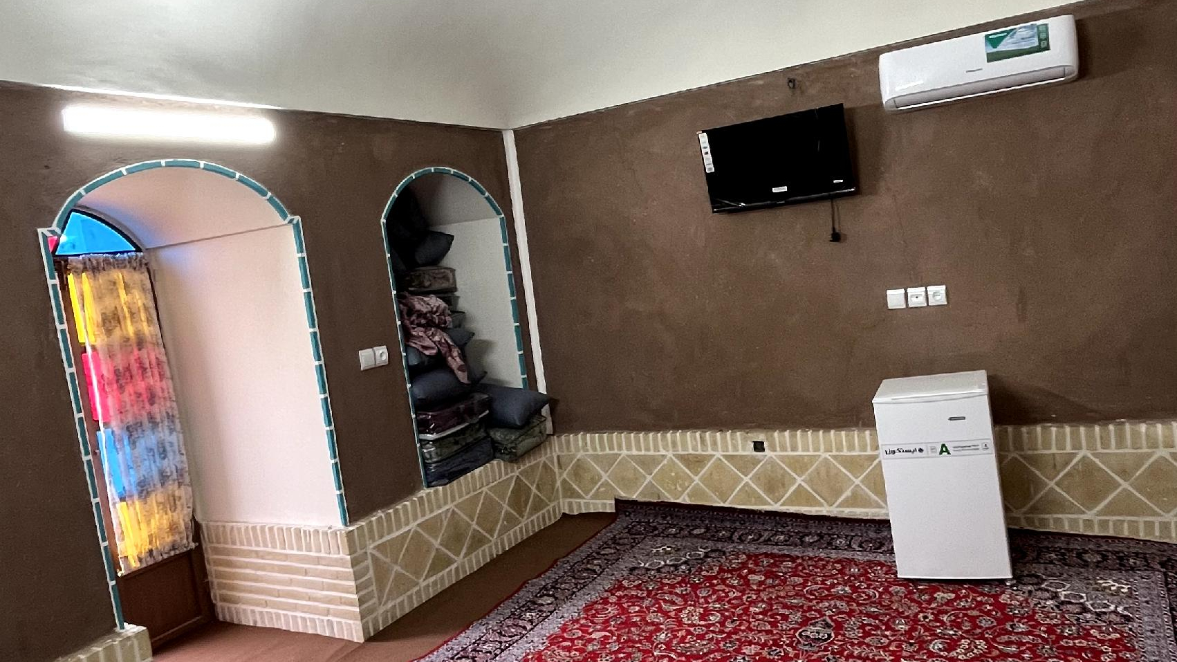 اقامتگاه عمارت کدخدا