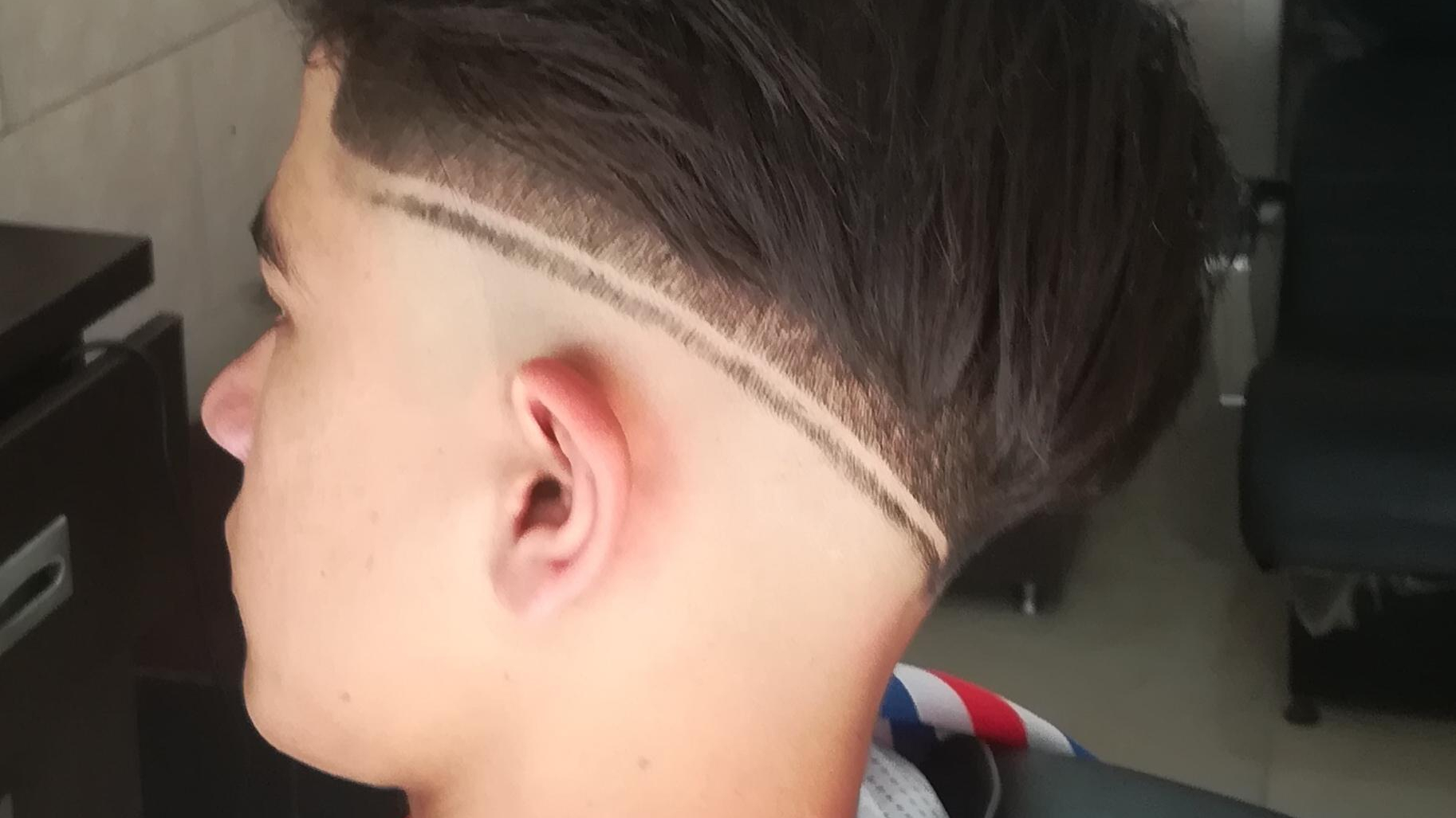 آرایشگاه مردانه
