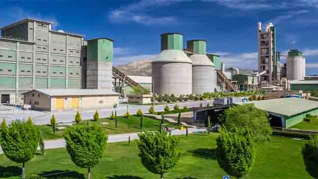 کارخانه سیمان فیروزآباد