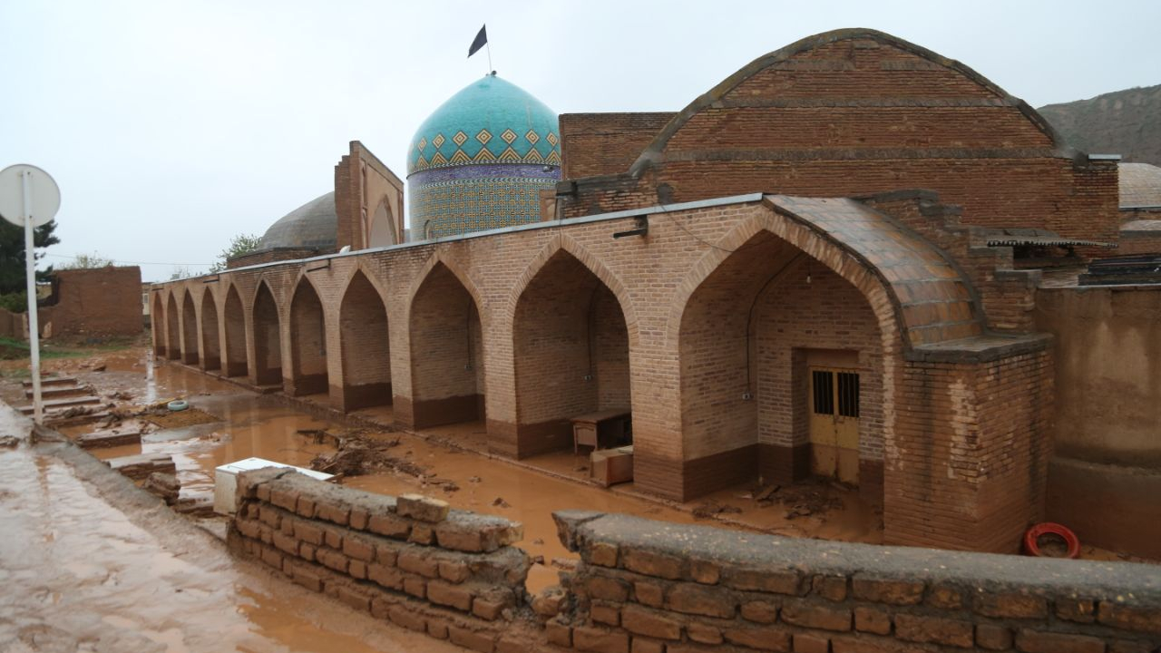 مسجد کبود گنبد